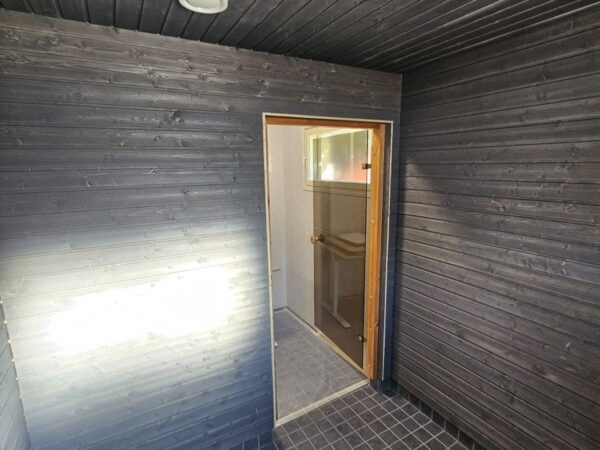 Saunan rakennustyö 15
